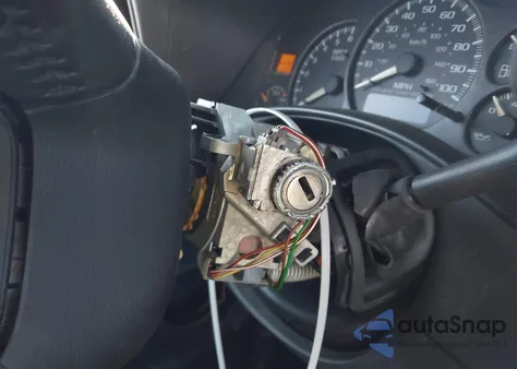 2002 Chevrolet Silverado 2500Hd Ls from USA, damaged, VIN 1GCHC23U32F141939